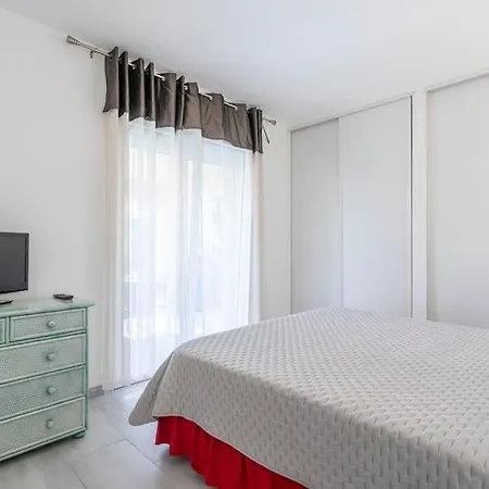 Rez 65m2 5 Min Centre Plages דירה Saint-Raphaël